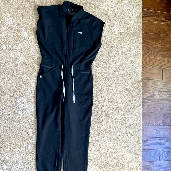 Figs Other Figs Scrub Jumper Poshmark